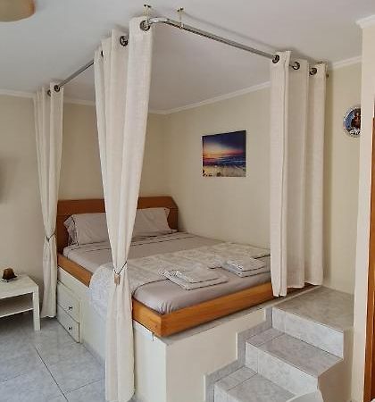 Maria'S Little Apartment Rhodes City Zewnętrze zdjęcie