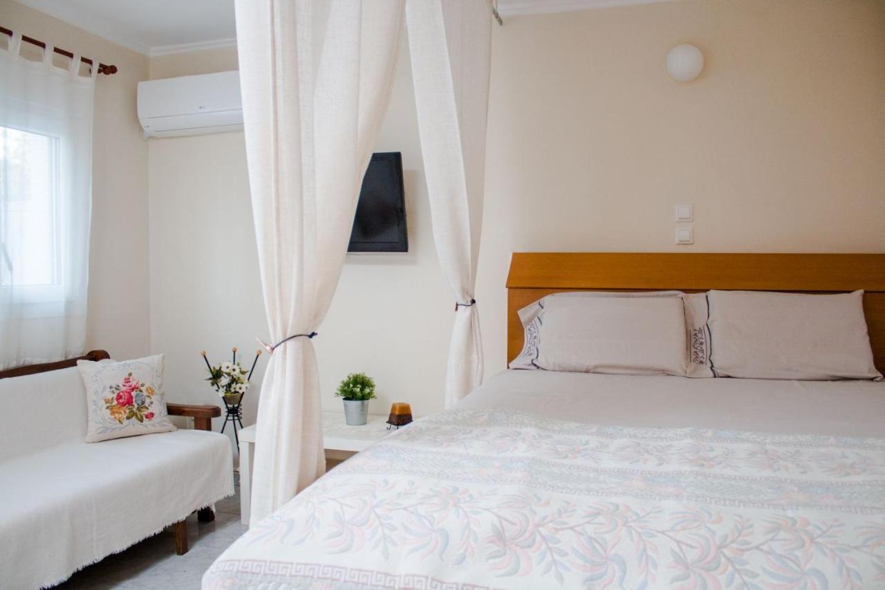 Maria'S Little Apartment Rhodes City Zewnętrze zdjęcie